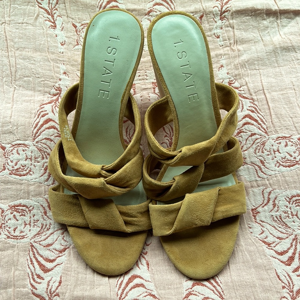 1 state shoes